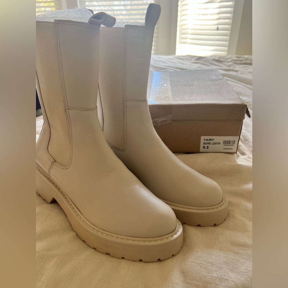 Steve Madden Bone Leather Chelsea Boots - Picture 2 of 4